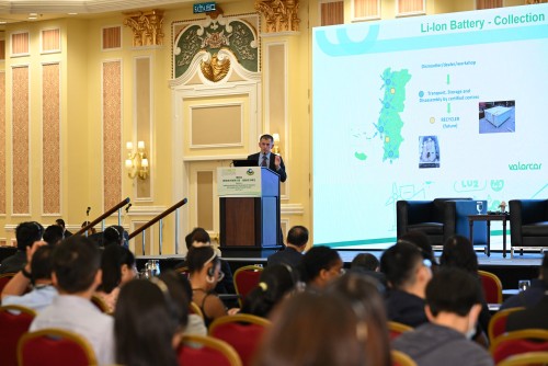 The MIECF creates an environmental information exchange platform through international professional conferences.