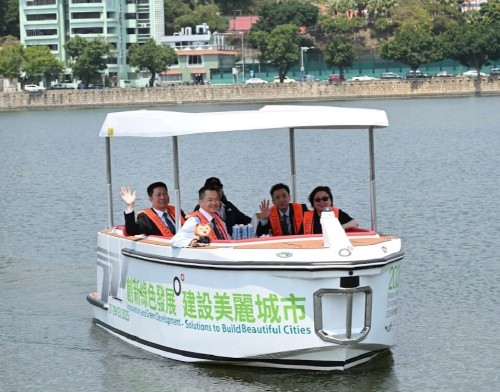 Guests attending the debut event at Sai Van Lake.