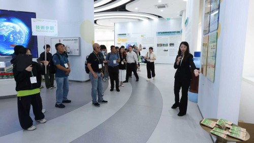 O MIECF organiza visitas técnicas para aprofundar o intercâmbio de tecnologias ambientais.